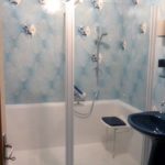 douche-confort-barres-bleues